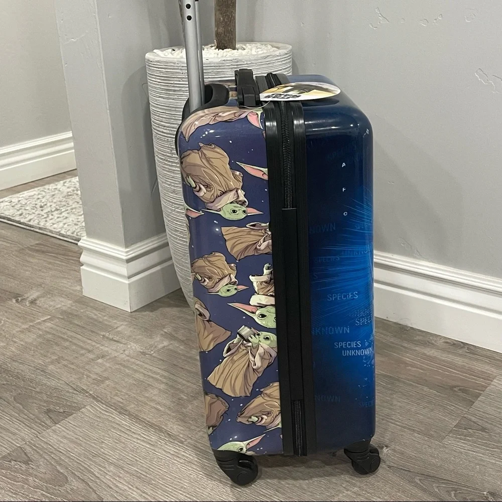 NWT Disney Star Wars Baby Yoda Suitcase, Luggage, Travel Bag - 21” - Picture 4 of 5